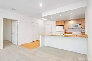 3221 SW Avalon Way, Seattle, WA 98126 - Photo 9