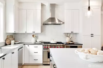 14310 149th Place NE #3, Woodinville, WA 98072 - Photo 9