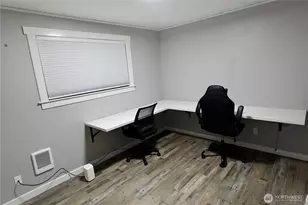 9023 11th St NE, Lake Stevens, WA 98258 - Photo 5