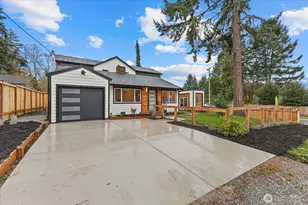 922 NE 117th St, Seattle, WA 98125 - Photo 25