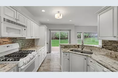 4714 Morris Avenue S, Renton, WA 98055 - Photo 7