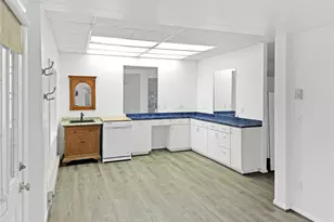 808 Pacific Ave N, Long Beach, WA 98631 - Photo 3