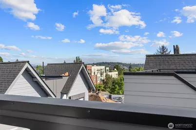 4519 D Bagley Avenue N, Seattle, WA 98103 - Photo 23