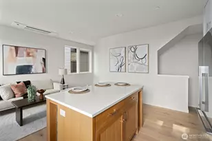 4519 D Bagley Ave N, Seattle, WA 98103 - Photo 7