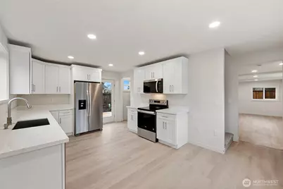 200 S Alder Avenue, Granite Falls, WA 98252 - Photo 3