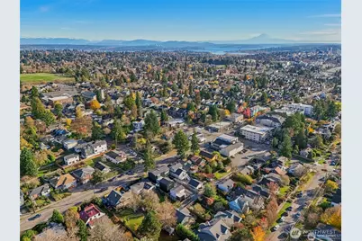 8605 5th Avenue NE #B, Seattle, WA 98115 - Photo 35