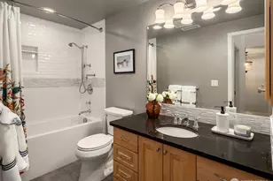 4525 NE 41st St, Seattle, WA 98105 - Photo 21