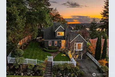 4525 NE 41st Street, Seattle, WA 98105 - Photo 1