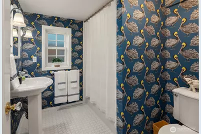 4525 NE 41st Street, Seattle, WA 98105 - Photo 29