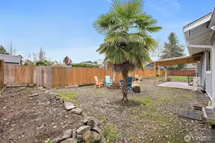 1117 17th St SW, Puyallup, WA 98371 - Photo 33