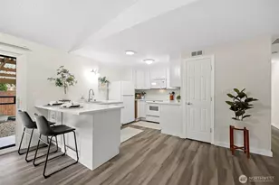 1117 17th St SW, Puyallup, WA 98371 - Photo 11