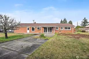 8114 Fairway Dr SW, Lakewood, WA 98498 - Photo 29