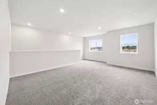 8820 126th St E, Puyallup, WA 98373 - Photo 13