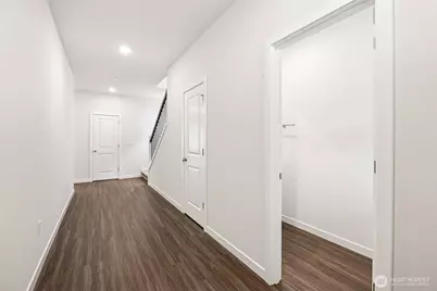 8820 126th Street E, Puyallup, WA 98373 - Photo 3