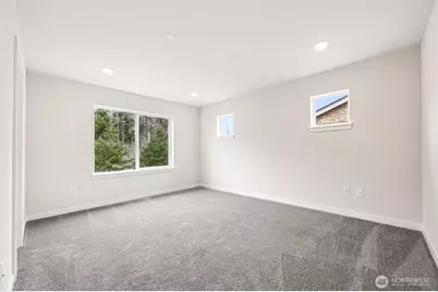 8820 126th Street E, Puyallup, WA 98373 - Photo 19