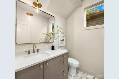 3003 NE 88th Street, Seattle, WA 98115 - Photo 9