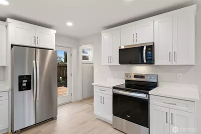 200 S Alder Avenue, Granite Falls, WA 98252 - Photo 11