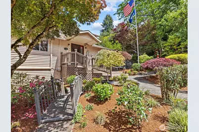 2540 E Phinney Bay Place, Bremerton, WA 98312 - Photo 3