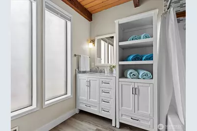 2540 E Phinney Bay Place, Bremerton, WA 98312 - Photo 23