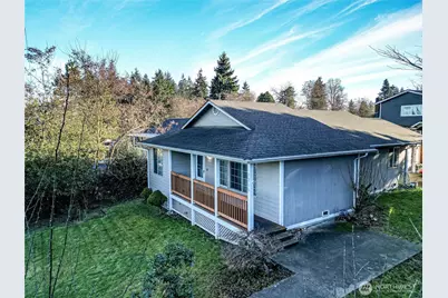 1716 Scenic Drive, Everett, WA 98203 - Photo 1