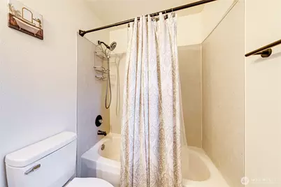 1716 Scenic Drive, Everett, WA 98203 - Photo 17