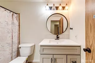 1716 Scenic Dr, Everett, WA 98203 - Photo 17