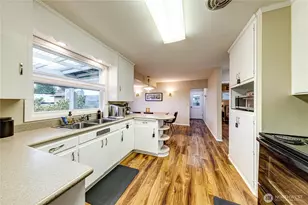 1922 W 7th St, Port Angeles, WA 98363 - Photo 9