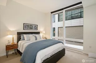 500 106th Ave NE, Bellevue, WA 98004 - Photo 11