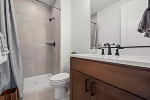 11608 194th Ave E, Bonney Lake, WA 98391 - Photo 17