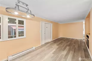 10515 Woodinville Dr, Bothell, WA 98011 - Photo 11