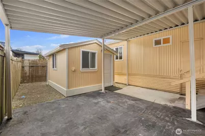 10515 Woodinville Dr #76, Bothell, WA 98011 - Photo 27