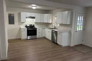 809 8th St NE, Auburn, WA 98002 - Photo 11