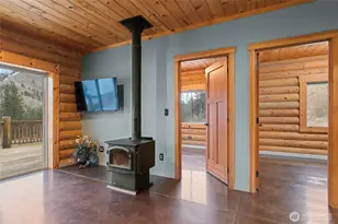 244 Howling Moon Ln, Chelan, WA 98816 - Photo 7