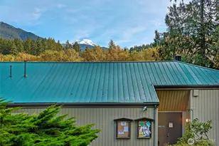14001 Welcome Rd, Glacier, WA 98244 - Photo 37