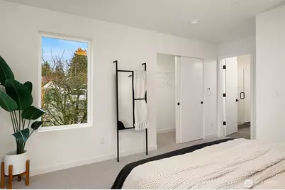 7428 2nd Avenue NE, Seattle, WA 98115 - Photo 19