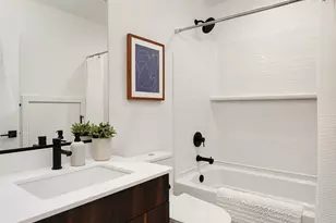 7428 2nd Ave NE, Seattle, WA 98115 - Photo 21