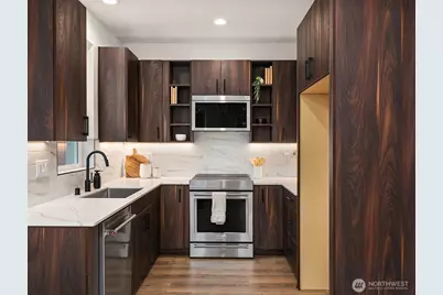 7428 2nd Avenue NE, Seattle, WA 98115 - Photo 15