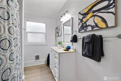 812 S 39th Street, Tacoma, WA 98418 - Photo 15