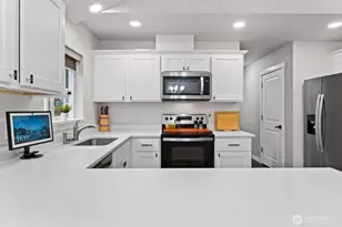 18204 E Clear Lake Blvd SE, Yelm, WA 98597 - Photo 9