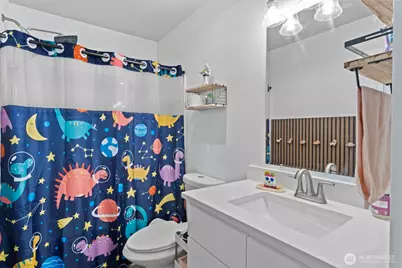 18204 E Clear Lake Boulevard SE, Yelm, WA 98597 - Photo 19