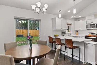 18204 E Clear Lake Boulevard SE, Yelm, WA 98597 - Photo 7