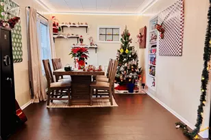 1621 Baker Ave, Everett, WA 98201 - Photo 3