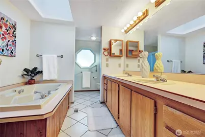 18425 NE 95th Street #193, Redmond, WA 98052 - Photo 7