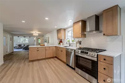 18414 Baldwin Road, Bothell, WA 98012 - Photo 13