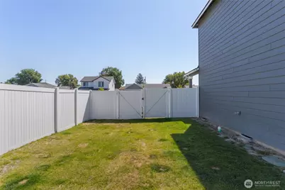 414 N Washington Street, Moses Lake, WA 98837 - Photo 33