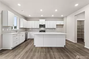 2446 Trailside Dr NE, Olympia, WA 98506 - Photo 11