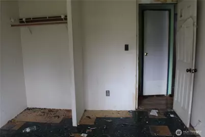 11600 Nisqually Park Loop SE, Olympia, WA 98513 - Photo 13