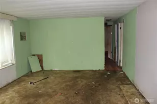 11600 Nisqually Park Loop SE, Olympia, WA 98513 - Photo 5