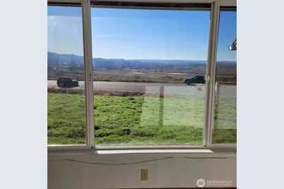 14626 Roosevelt Road, Snohomish, WA 98290 - Photo 7