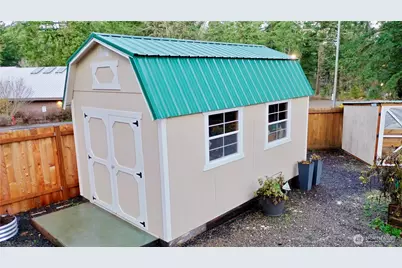 2214 Eastend NW, Olympia, WA 98502 - Photo 29